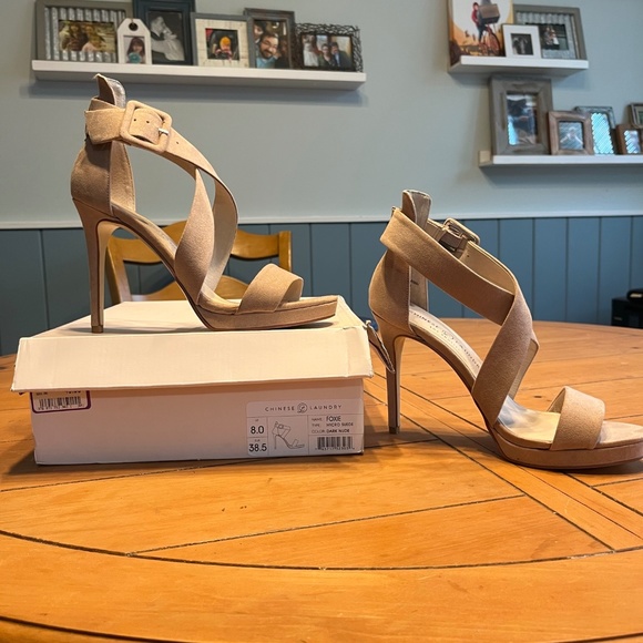 Chinese Laundry platform heels size 8 - Picture 1 of 6